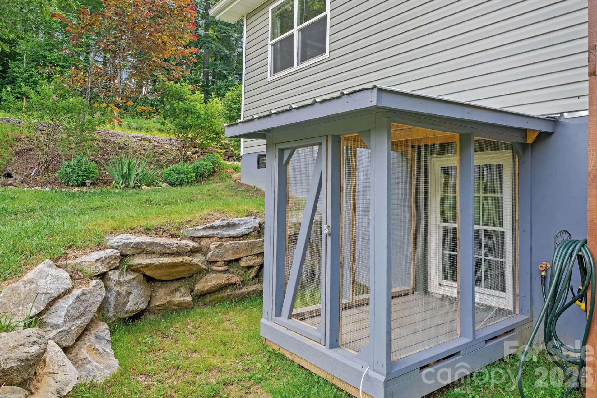 5239 Gerton Highway - Photo 24