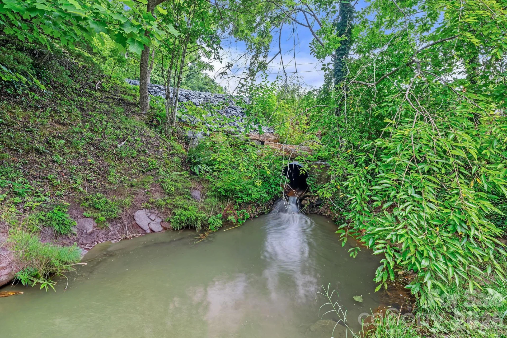 5239 Gerton Highway - Photo 26