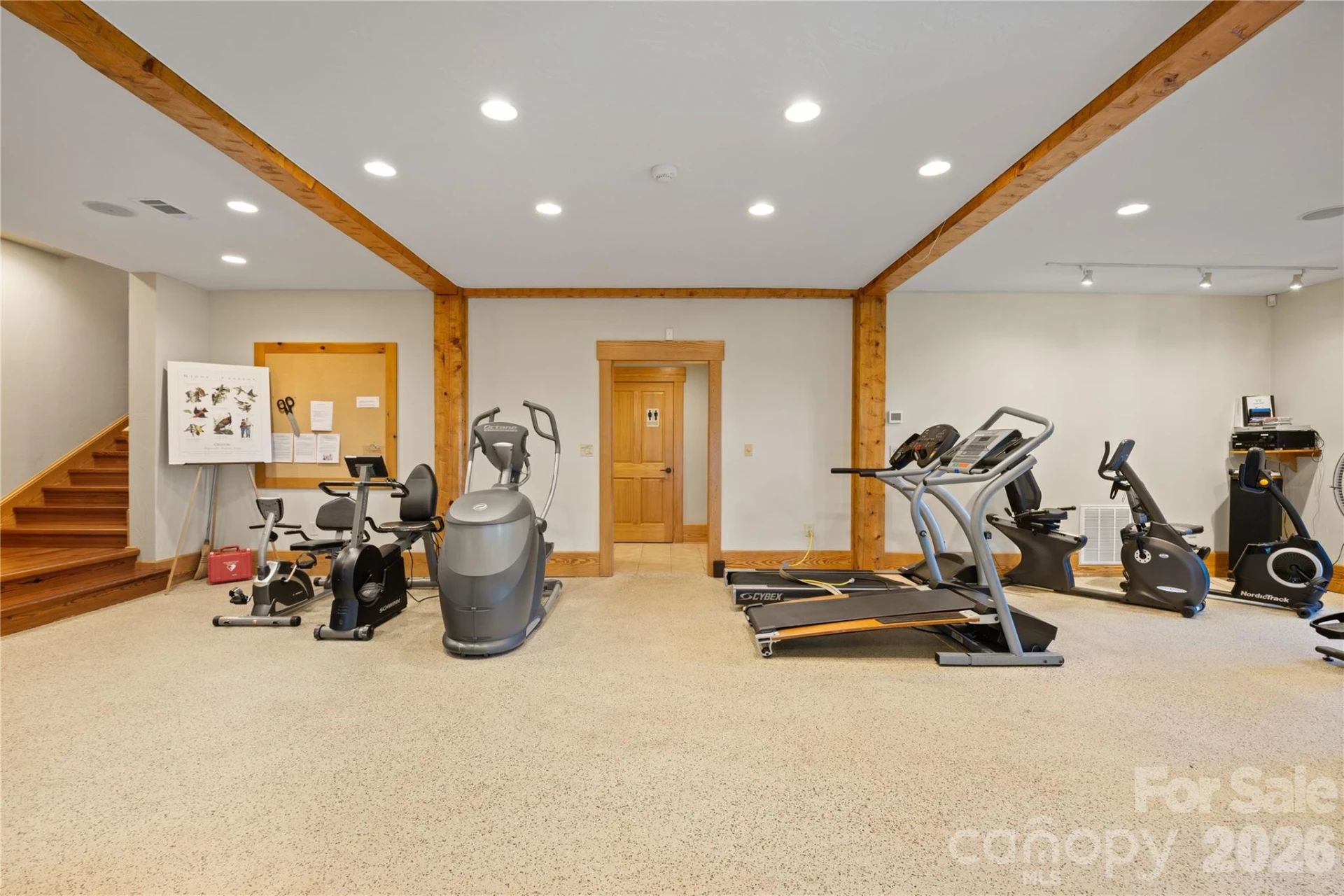 1915 Creston Drive - Photo 32