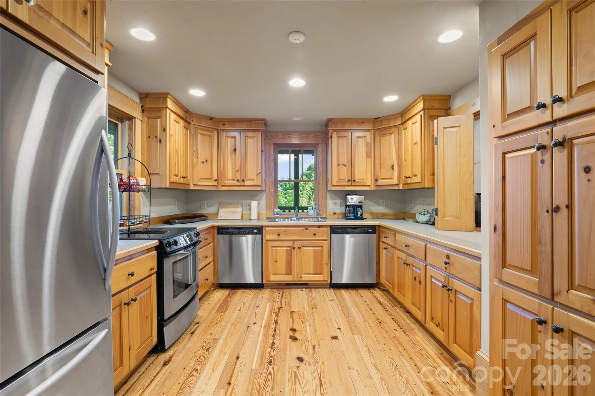 1915 Creston Drive - Photo 35