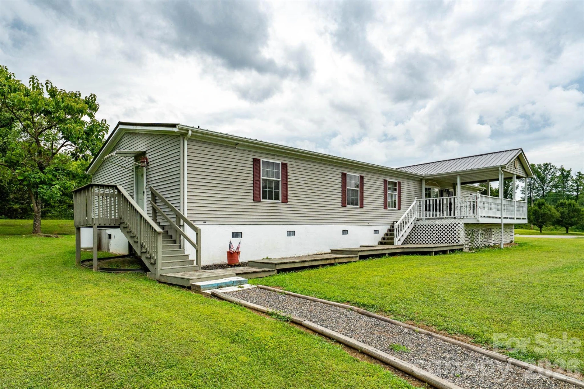 755 Fairview Loop - Photo 14