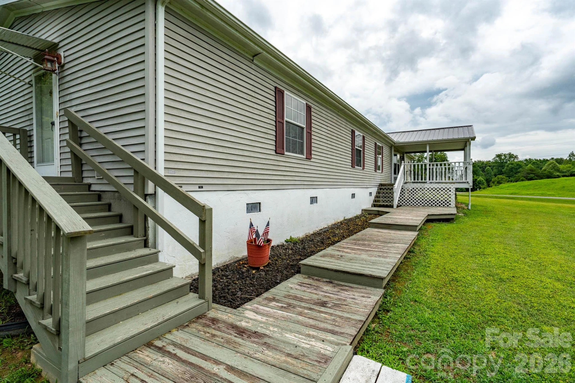 755 Fairview Loop - Photo 15