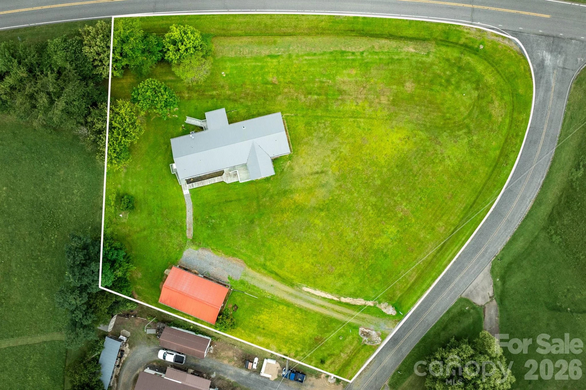 755 Fairview Loop - Photo 8
