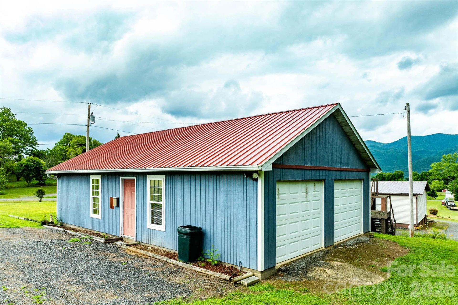 755 Fairview Loop - Photo 9