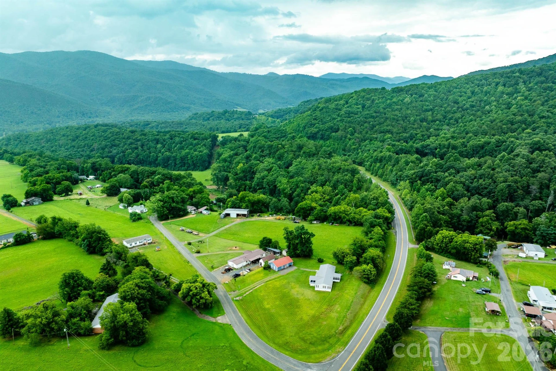 755 Fairview Loop - Photo 10