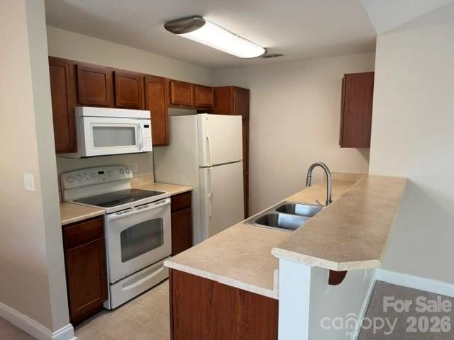 93 Foxden Drive #204 - Photo 3