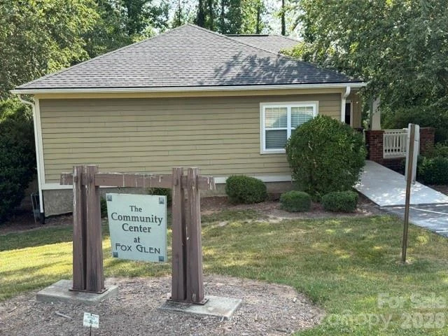 93 Foxden Drive #204 - Photo 8