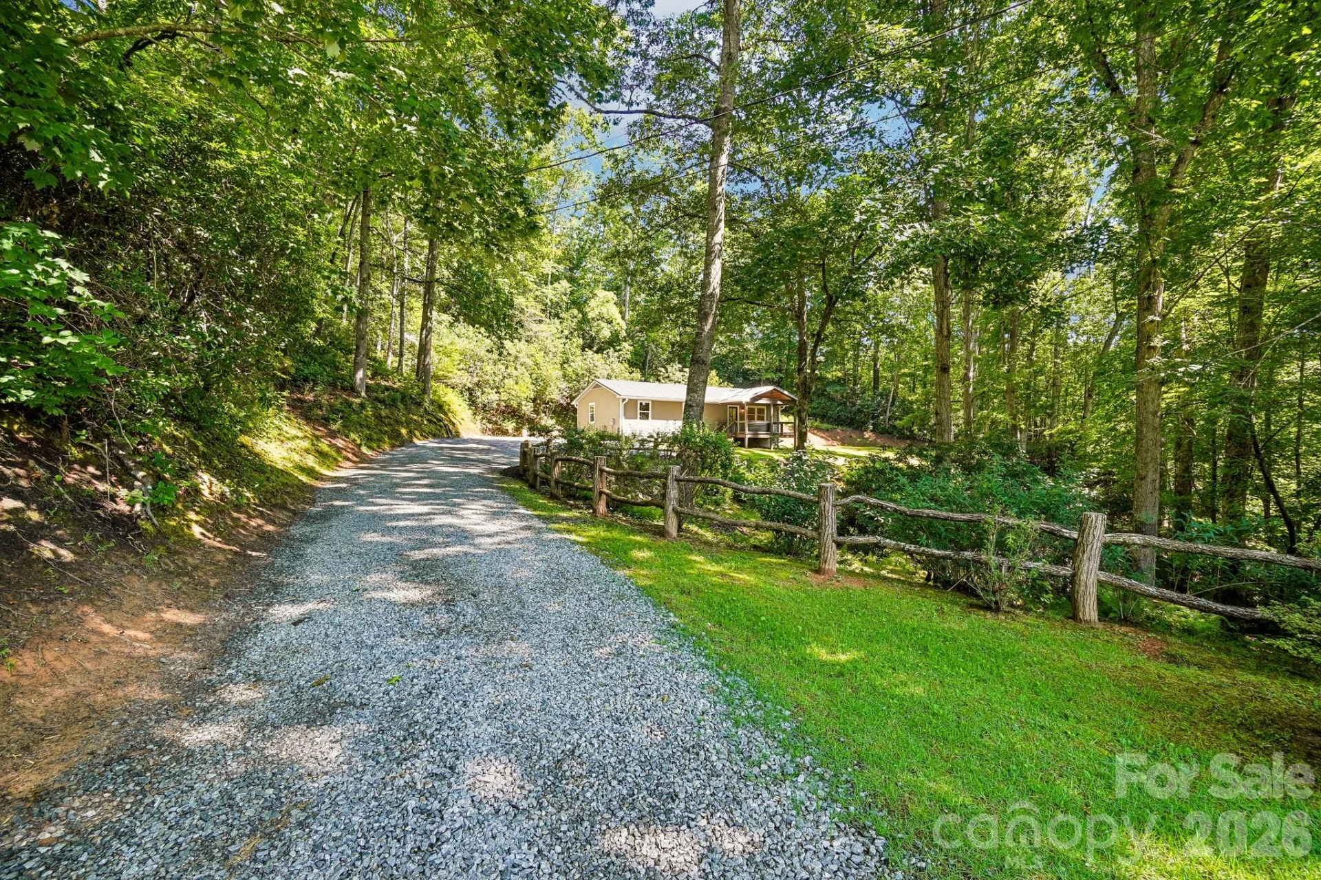 165 Westwood Drive - Photo 3