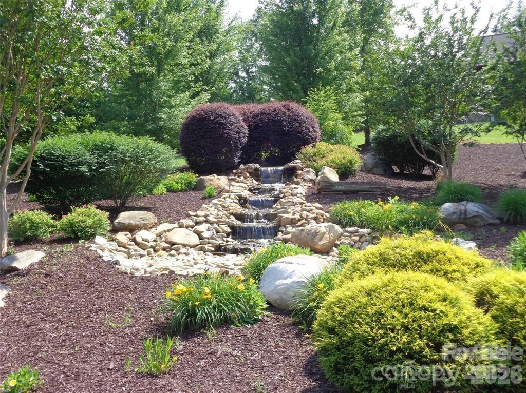 152 Woodgate Trail #95 - Photo 11