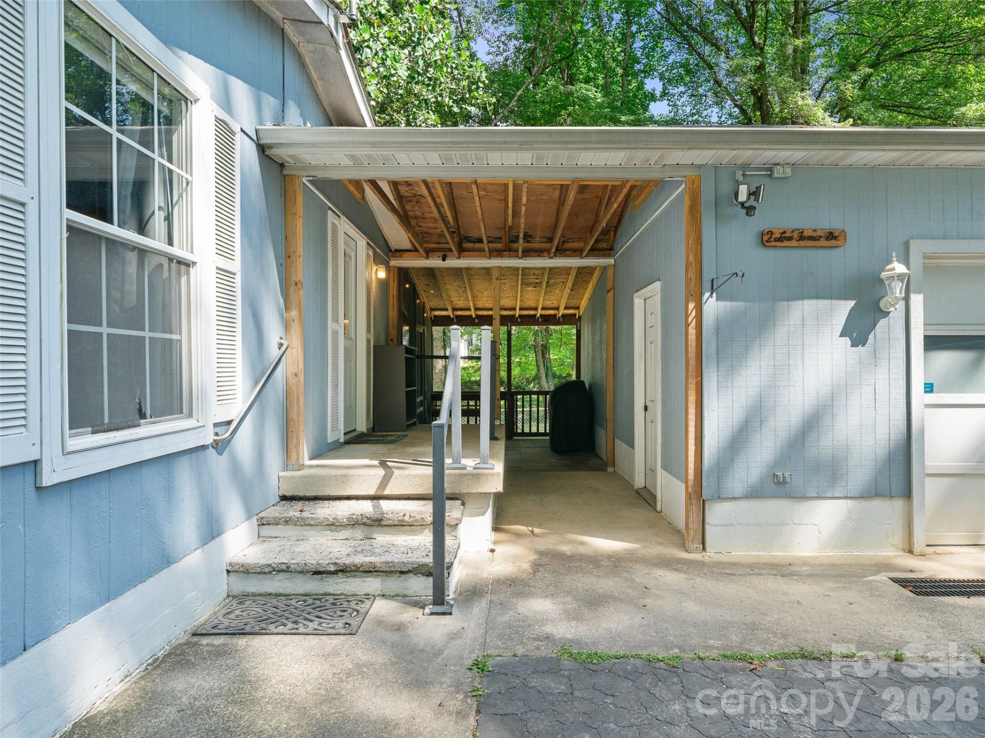 2 Lost Forest Drive - Photo 20