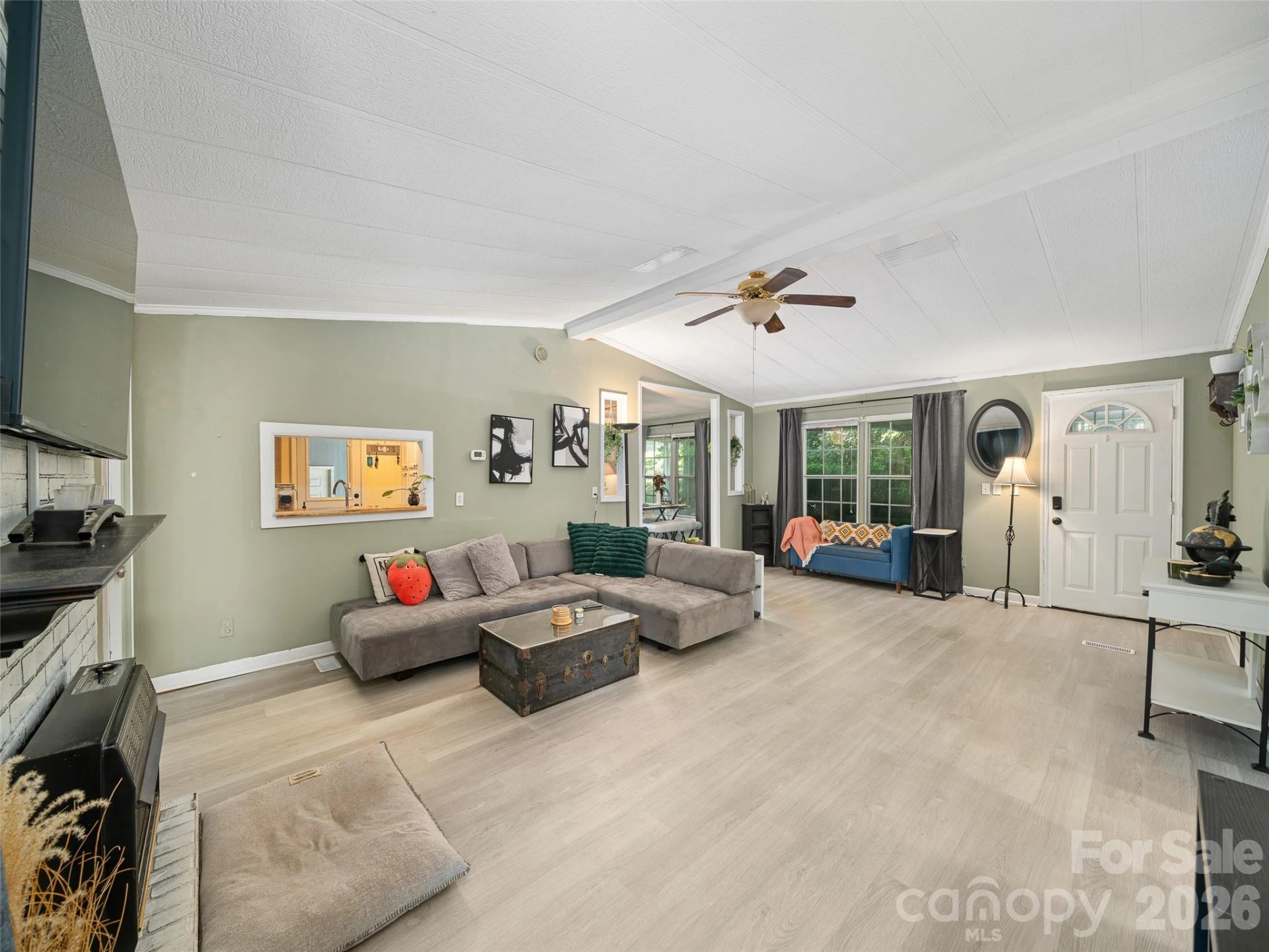 2 Lost Forest Drive - Photo 3