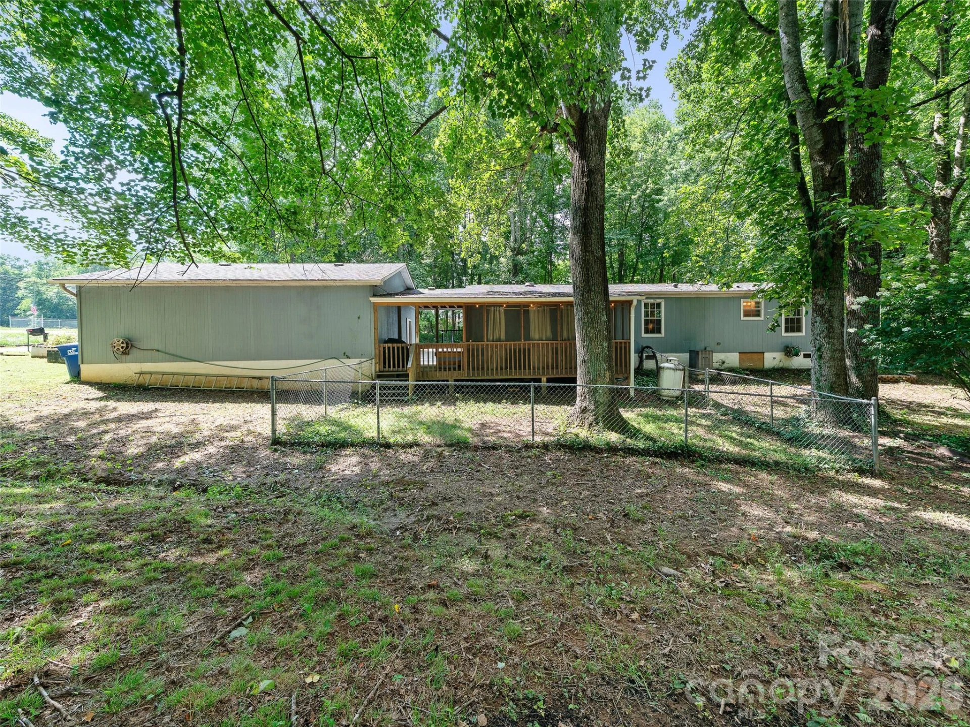 2 Lost Forest Drive - Photo 27