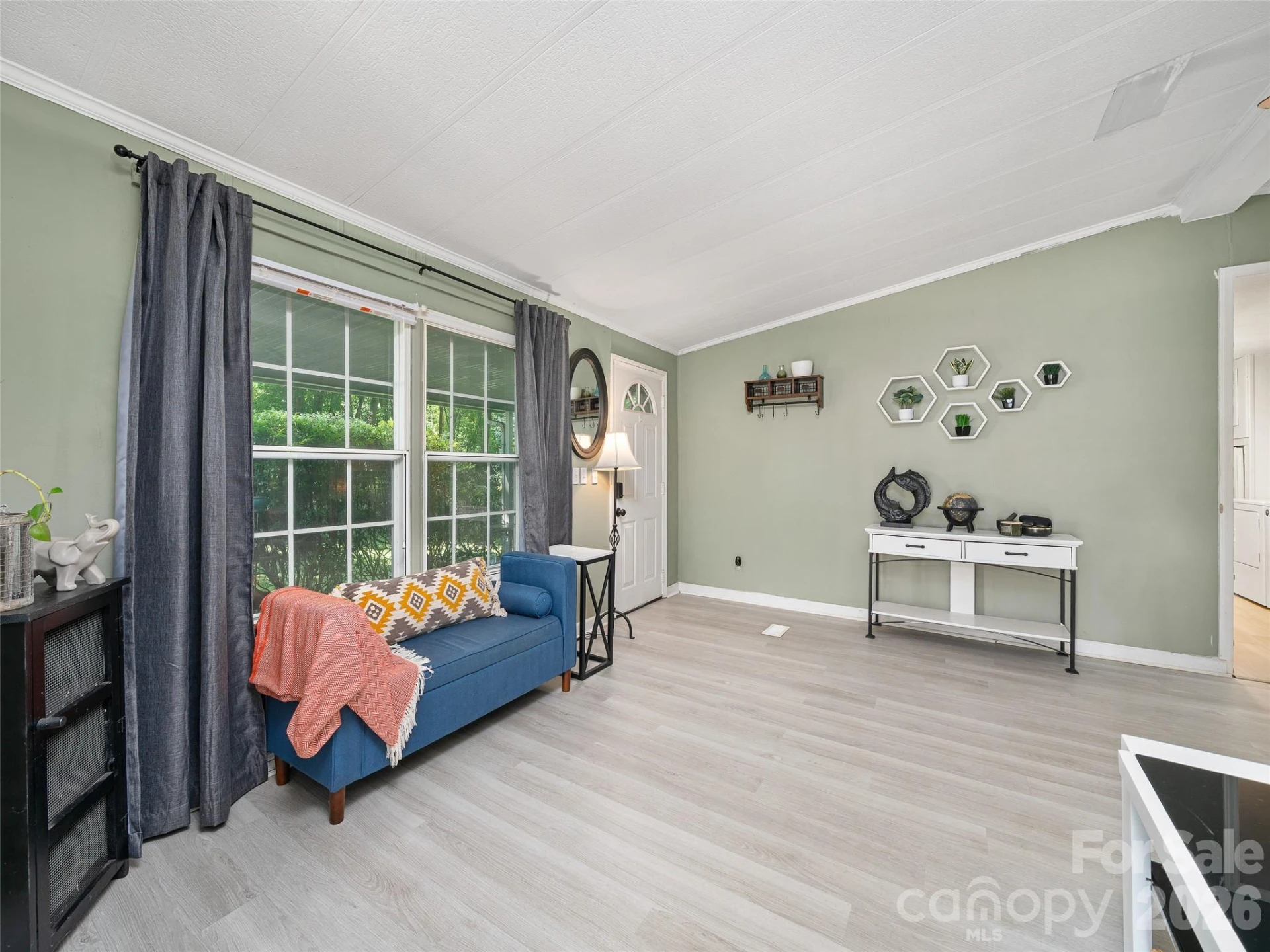 2 Lost Forest Drive - Photo 4