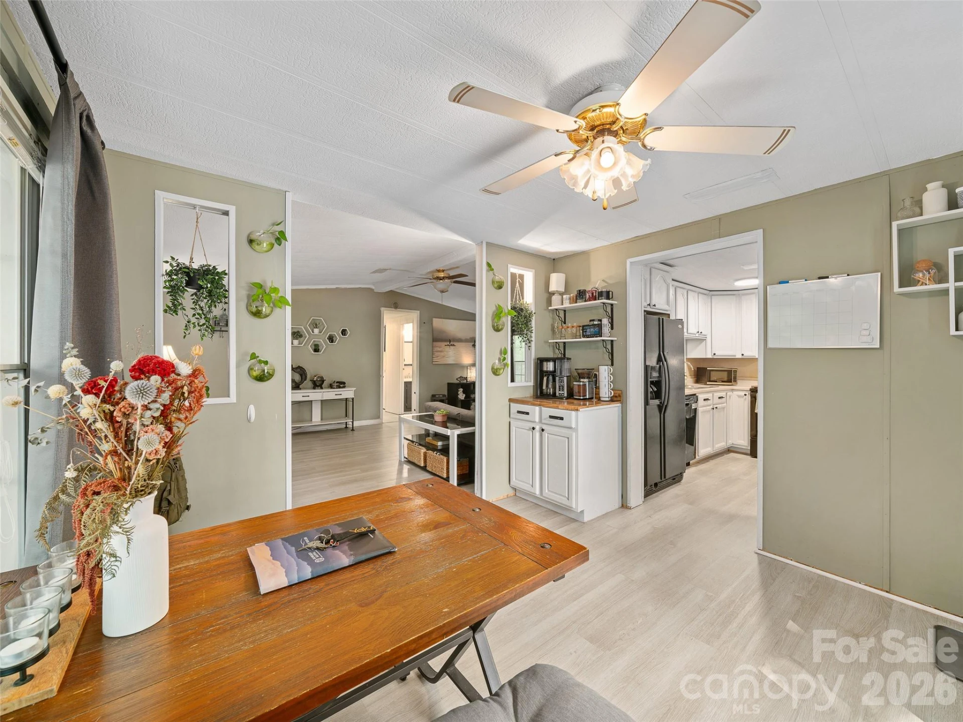 2 Lost Forest Drive - Photo 5