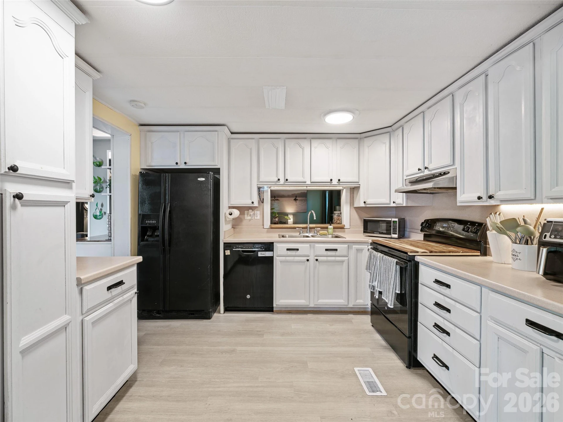 2 Lost Forest Drive - Photo 8
