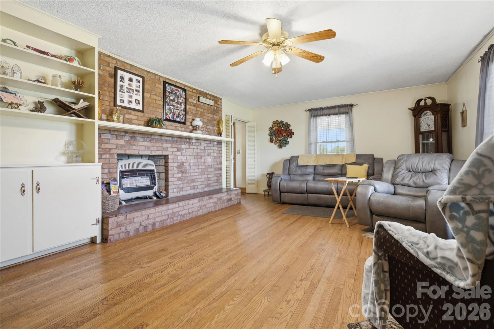 828 Ferry Road - Photo 14