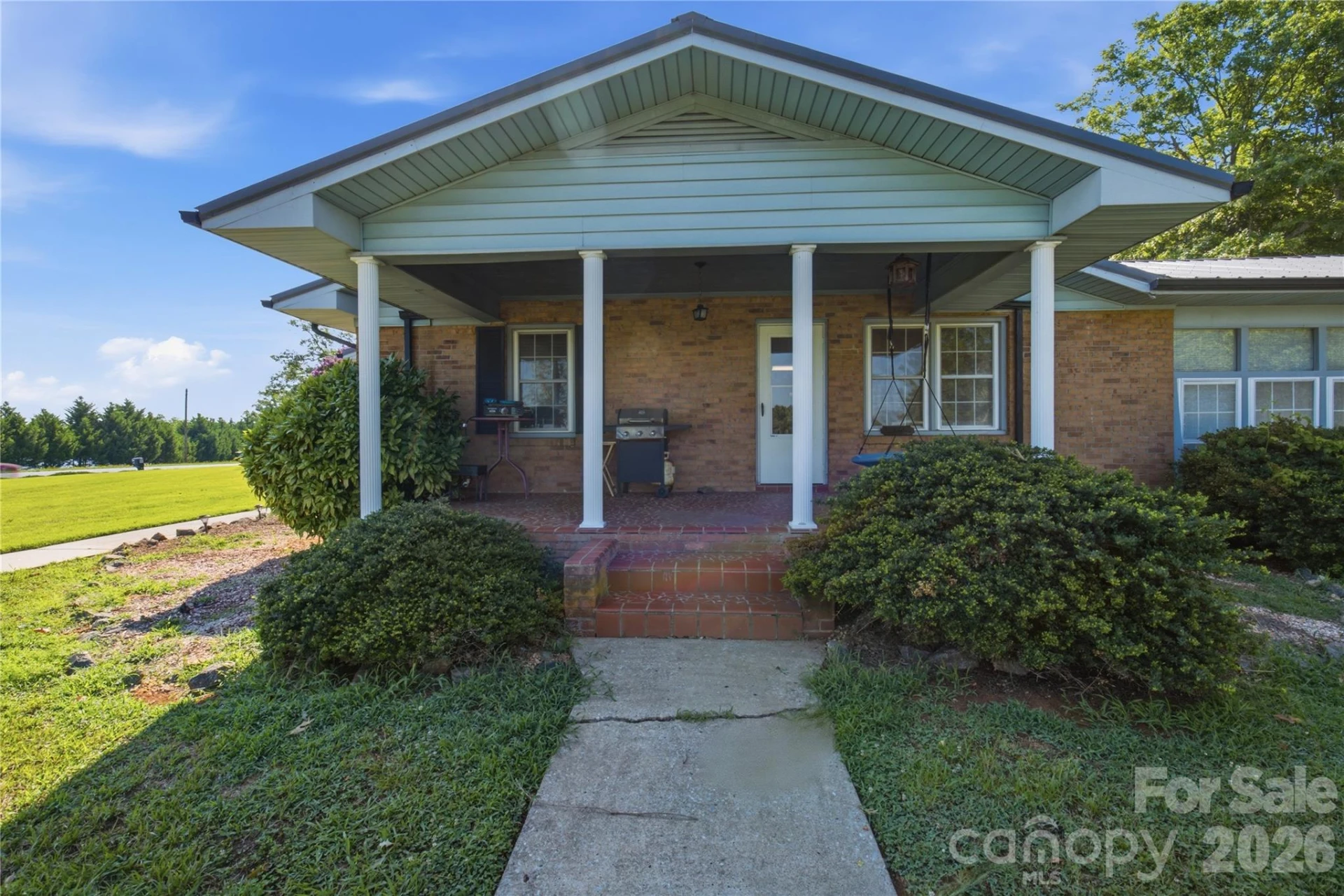 828 Ferry Road - Photo 9