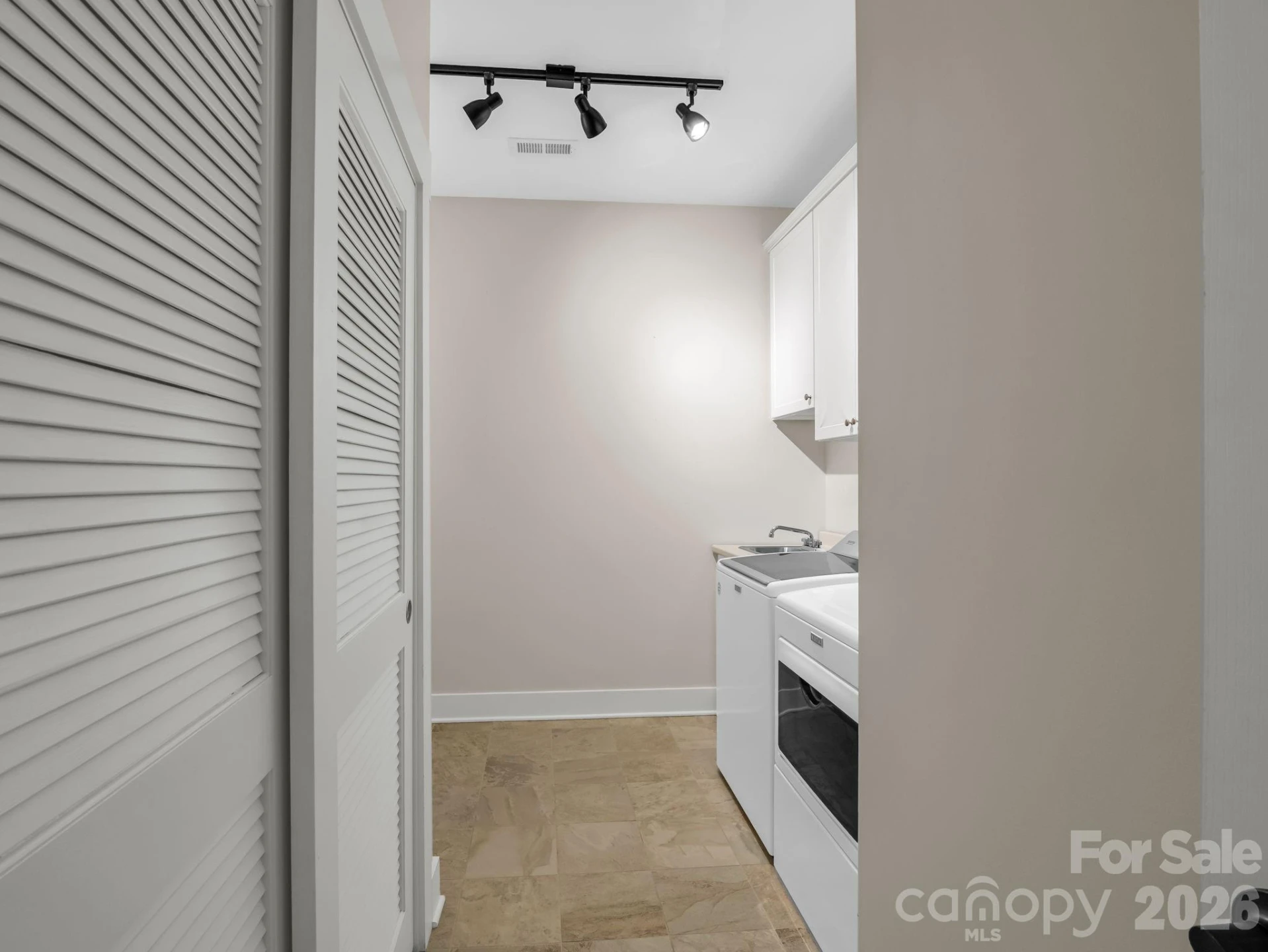 595 Summerfield Place - Photo 21