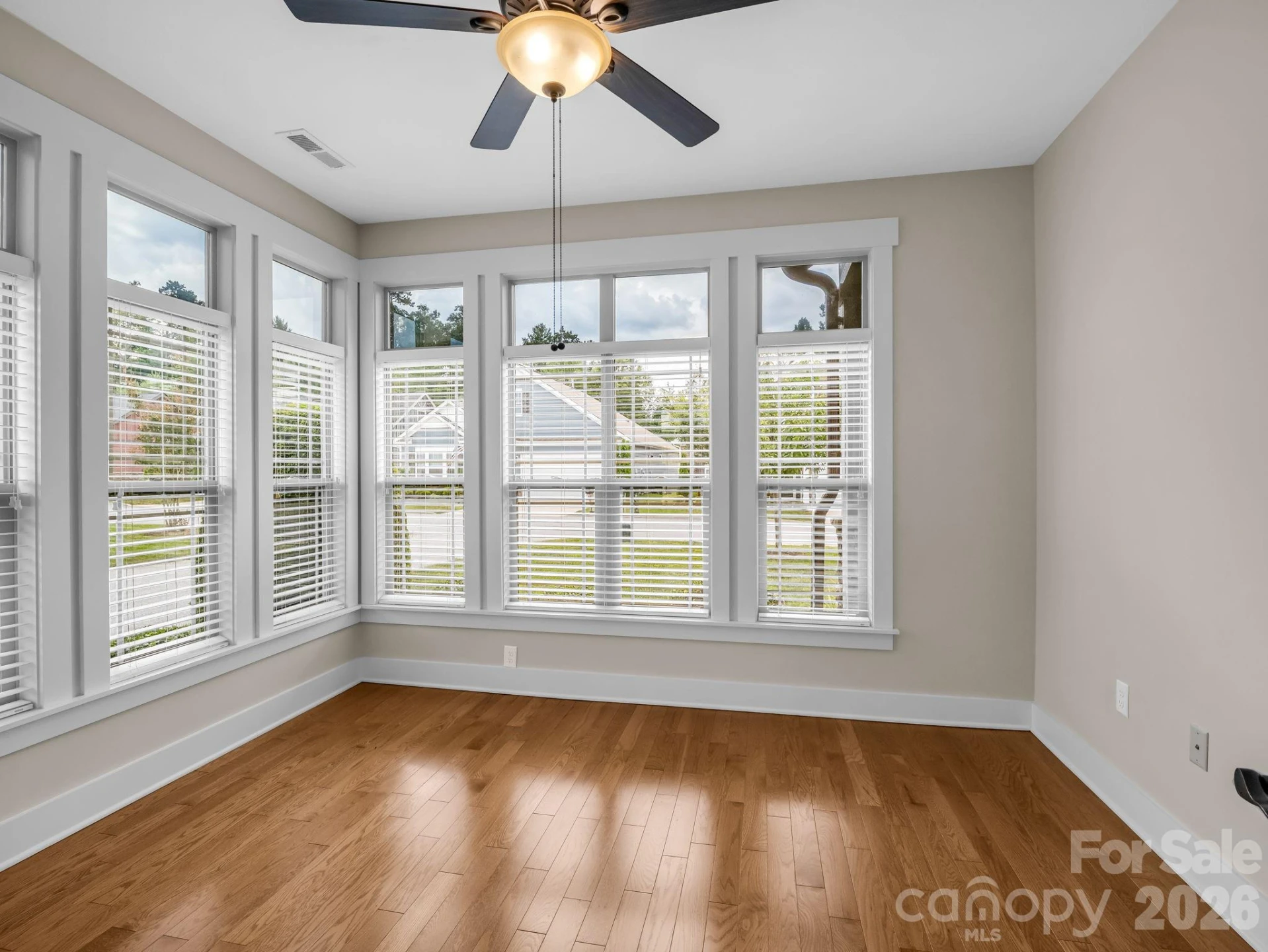 595 Summerfield Place - Photo 6