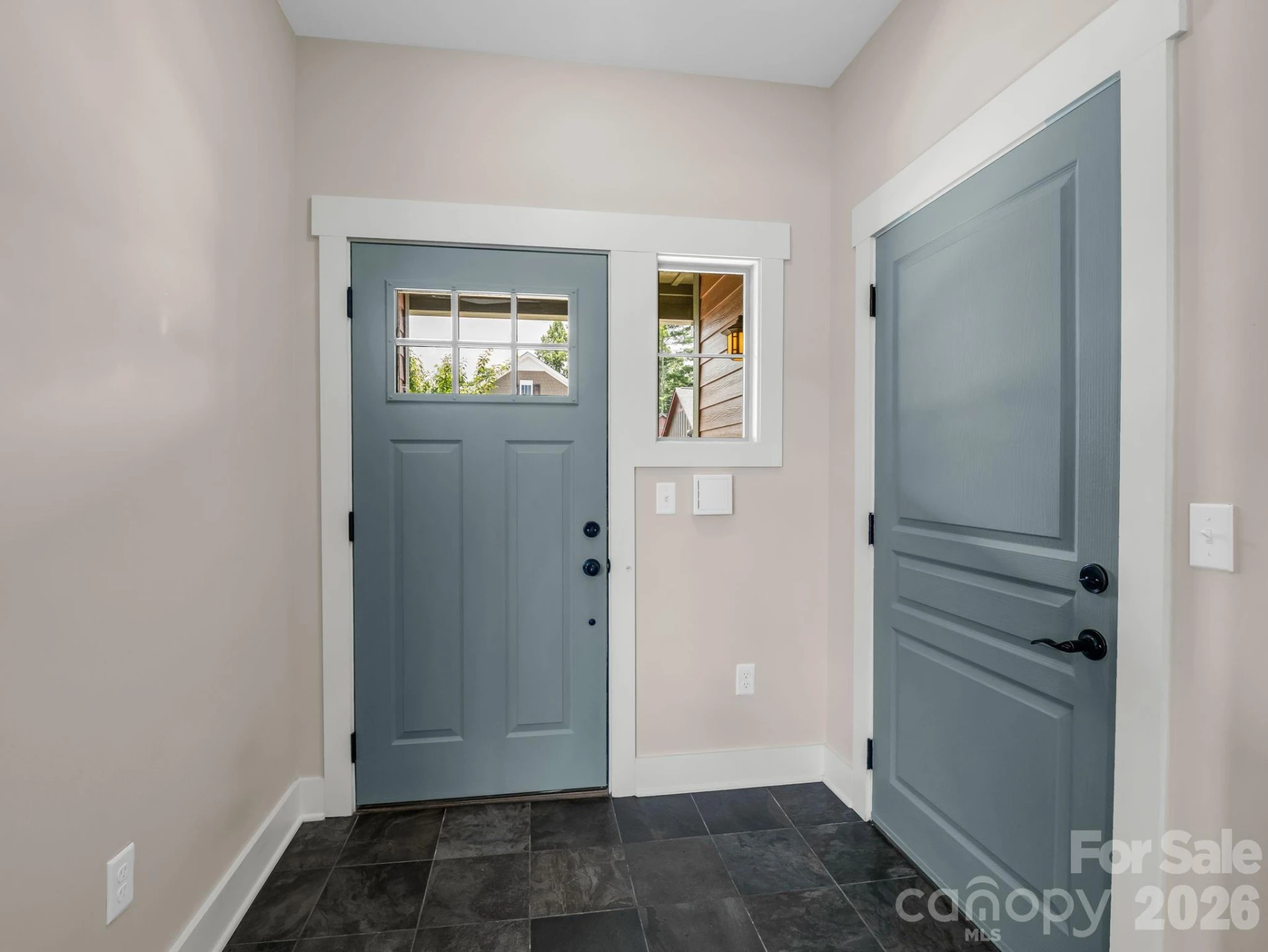 595 Summerfield Place - Photo 9