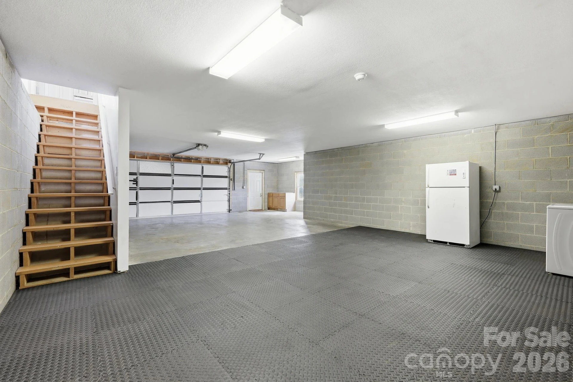320 Meadowbrook Drive - Photo 11
