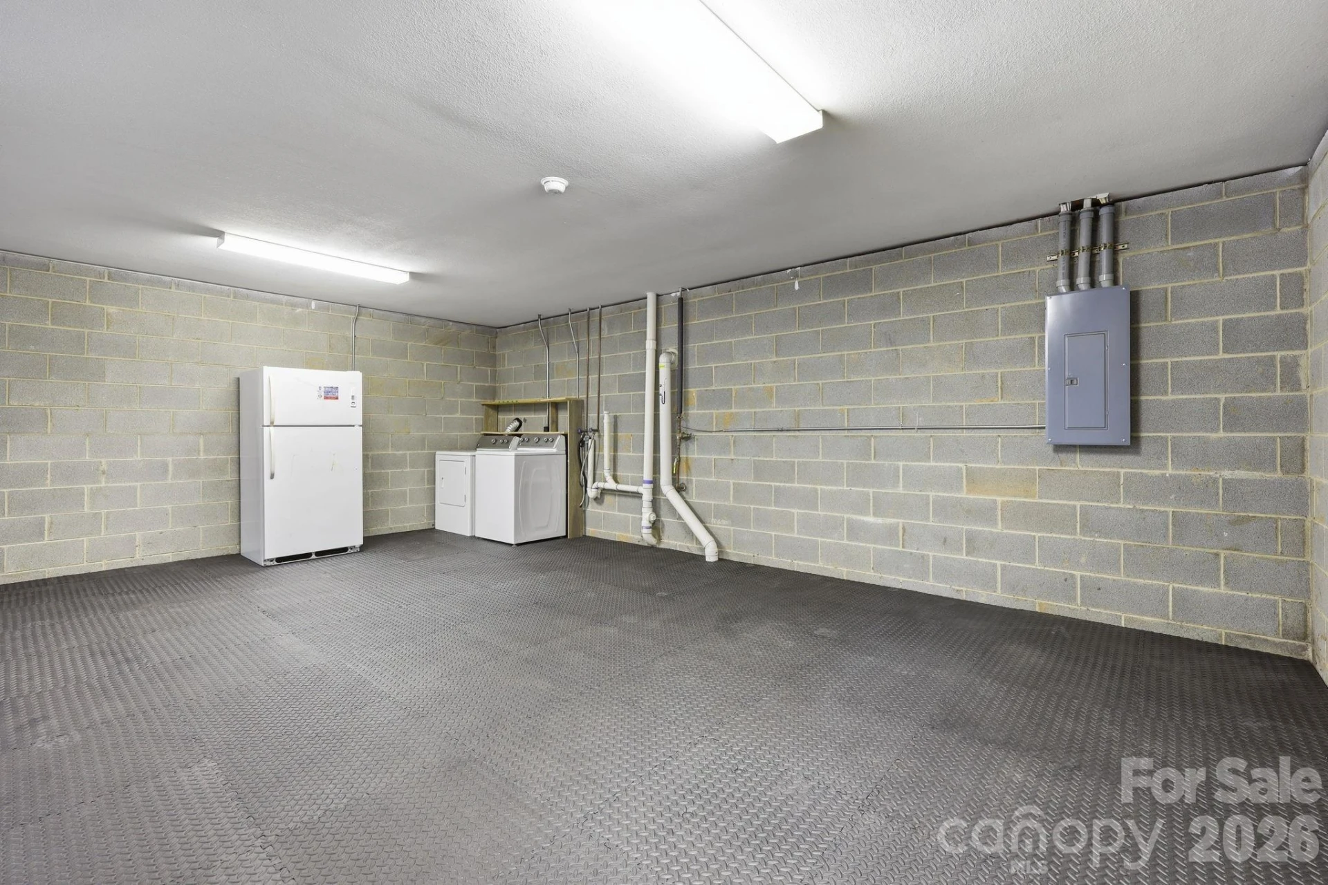 320 Meadowbrook Drive - Photo 12