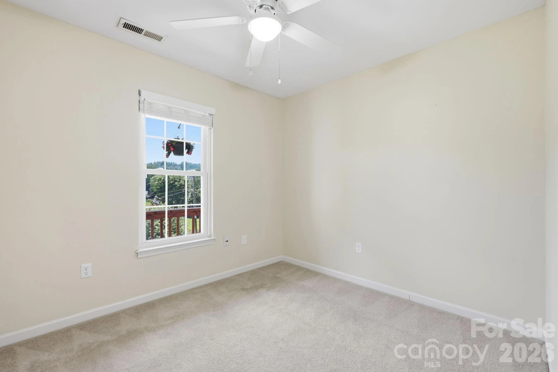 320 Meadowbrook Drive - Photo 15