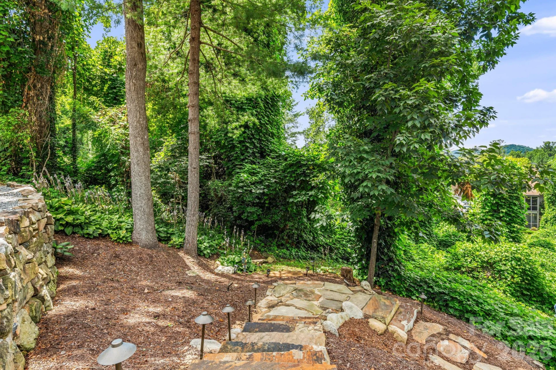 195 Jordan Street - Photo 2