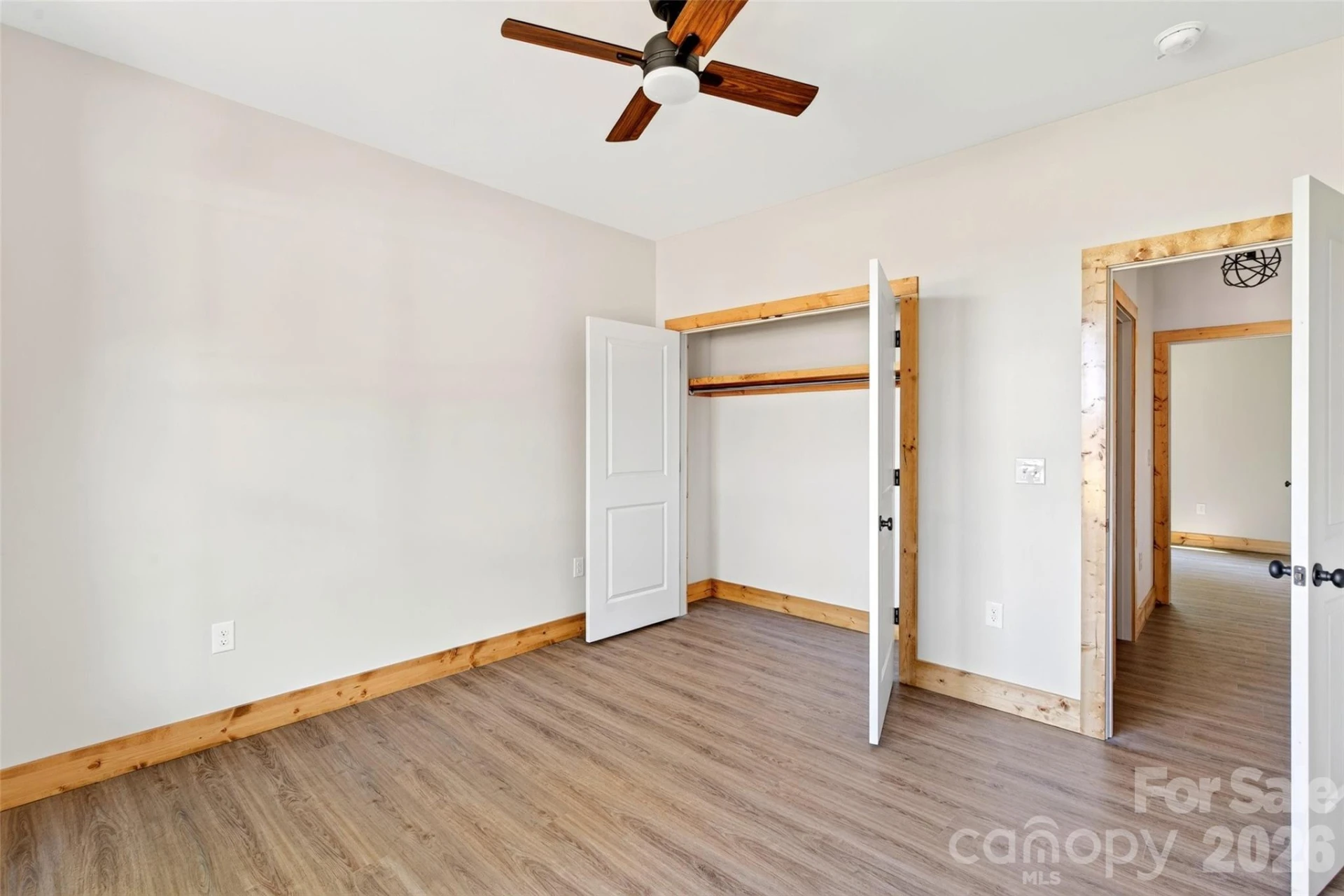 1652 Doggett Road - Photo 23