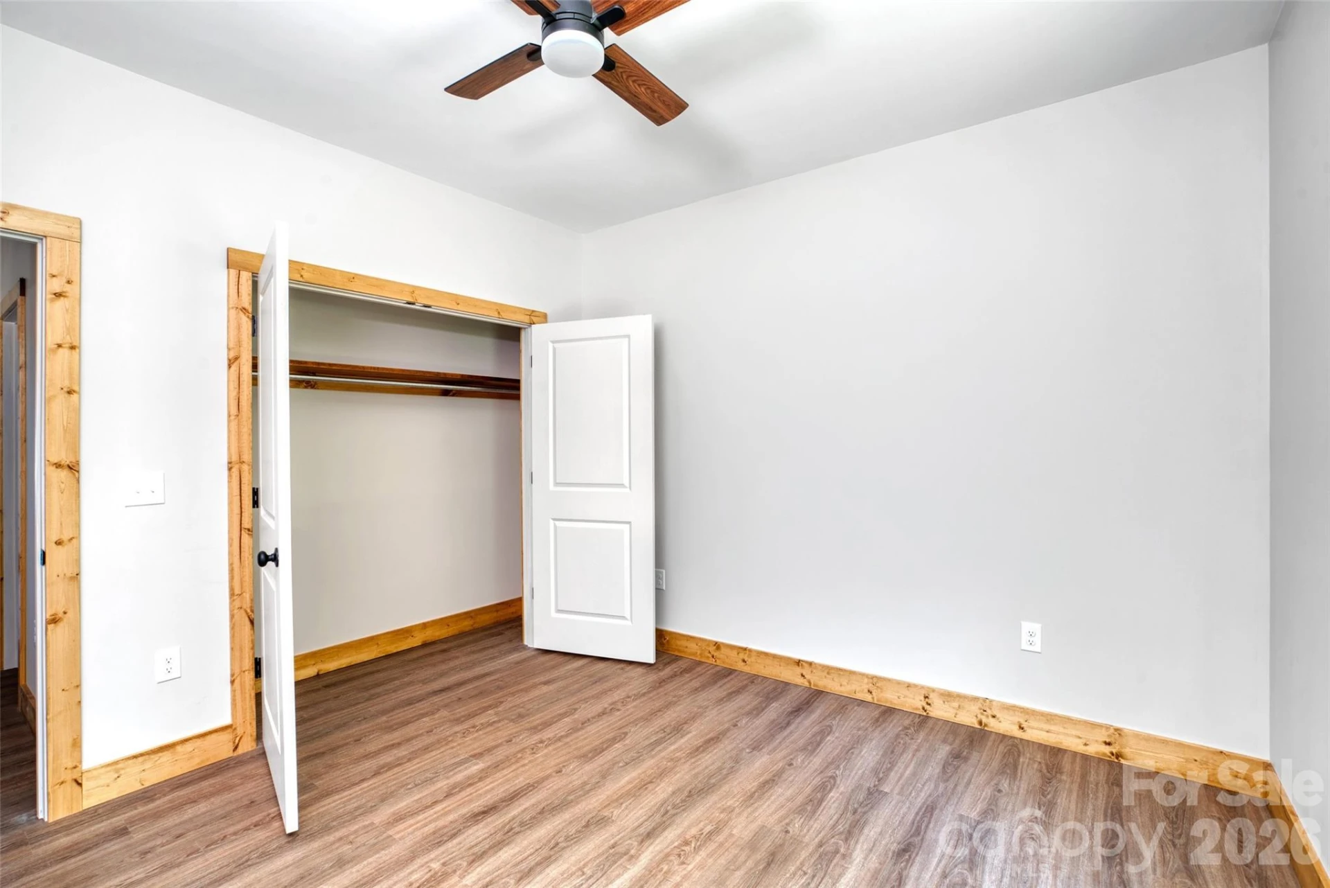 1652 Doggett Road - Photo 25