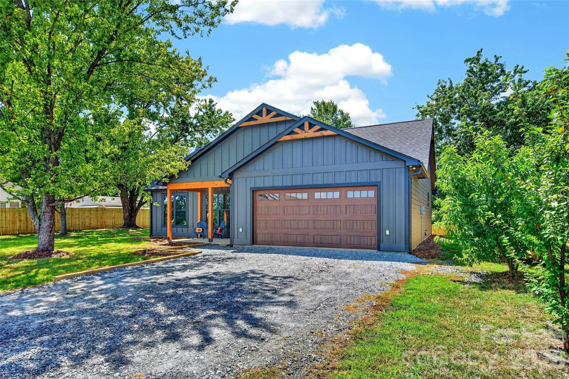 1652 Doggett Road - Photo 34