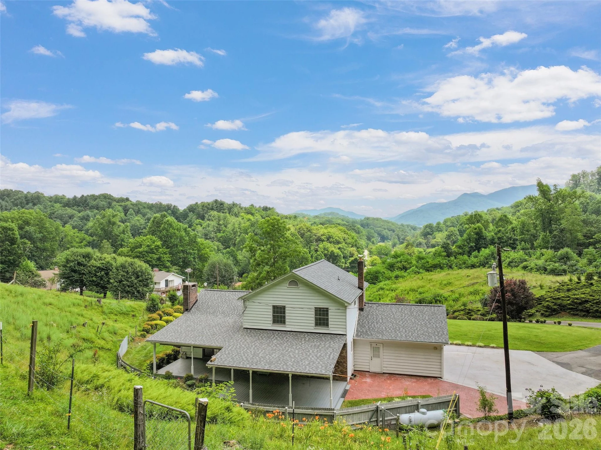 121 Fortner Drive - Photo 2