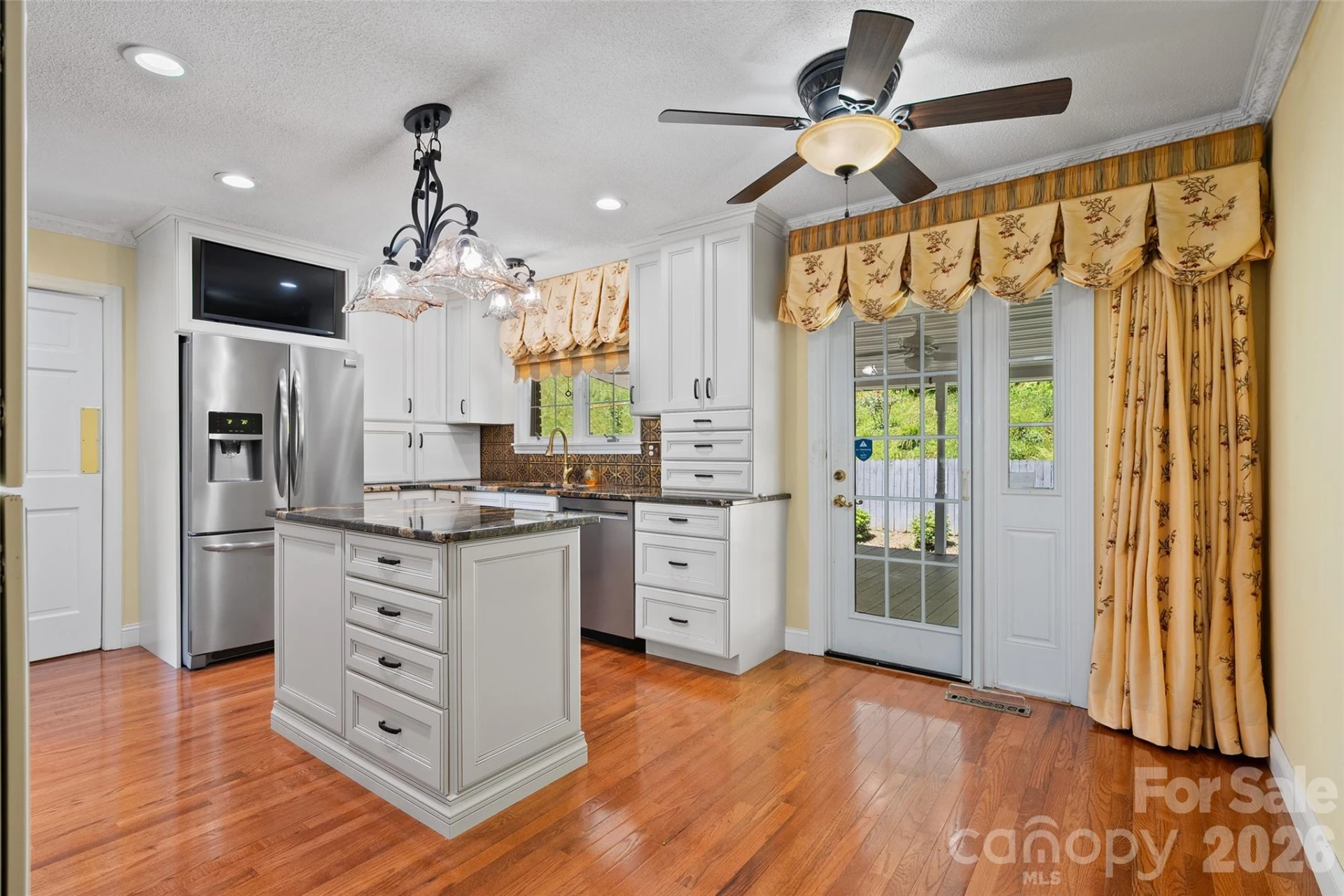 121 Fortner Drive - Photo 8