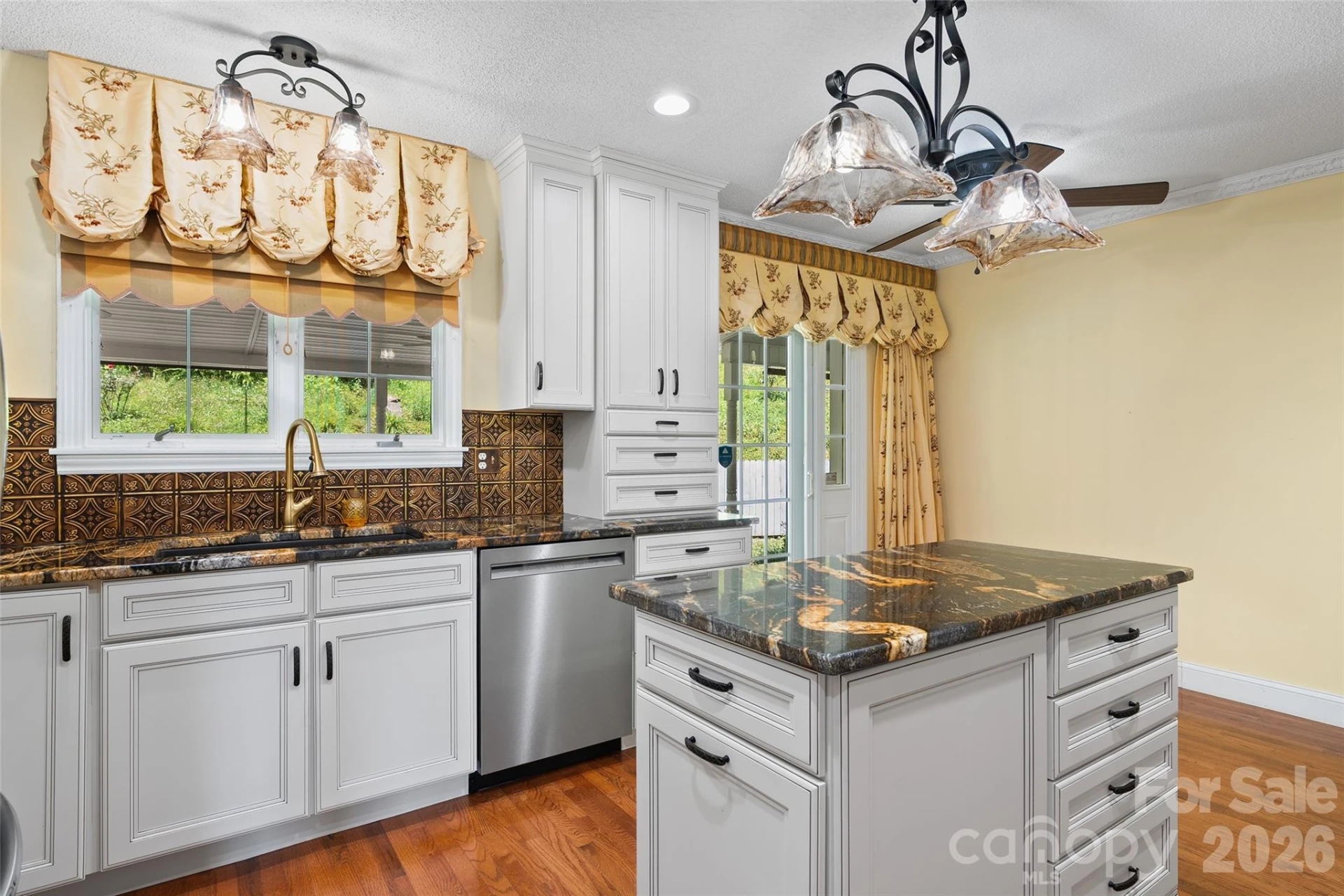 121 Fortner Drive - Photo 10