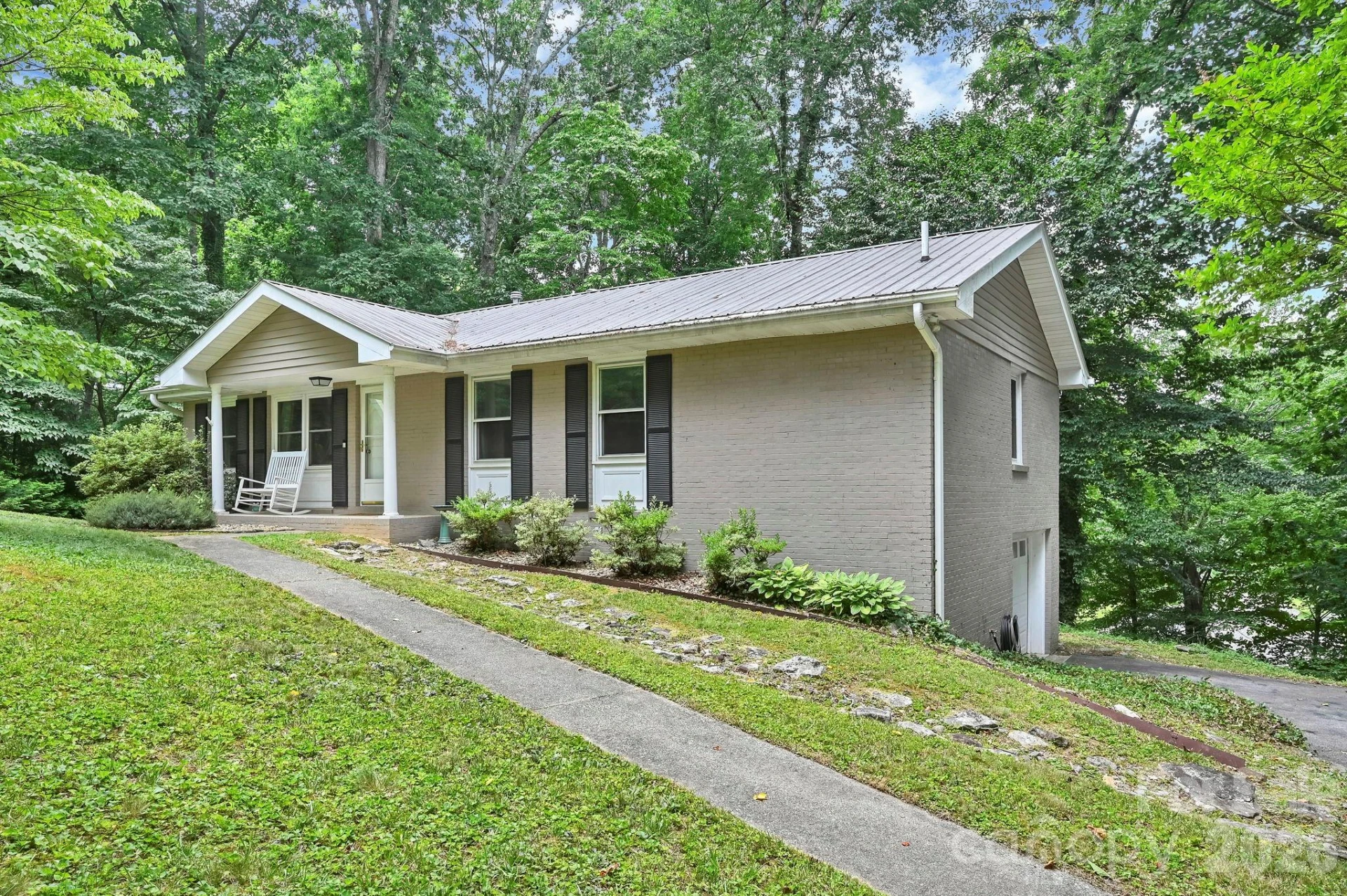 222 Timberlane Drive