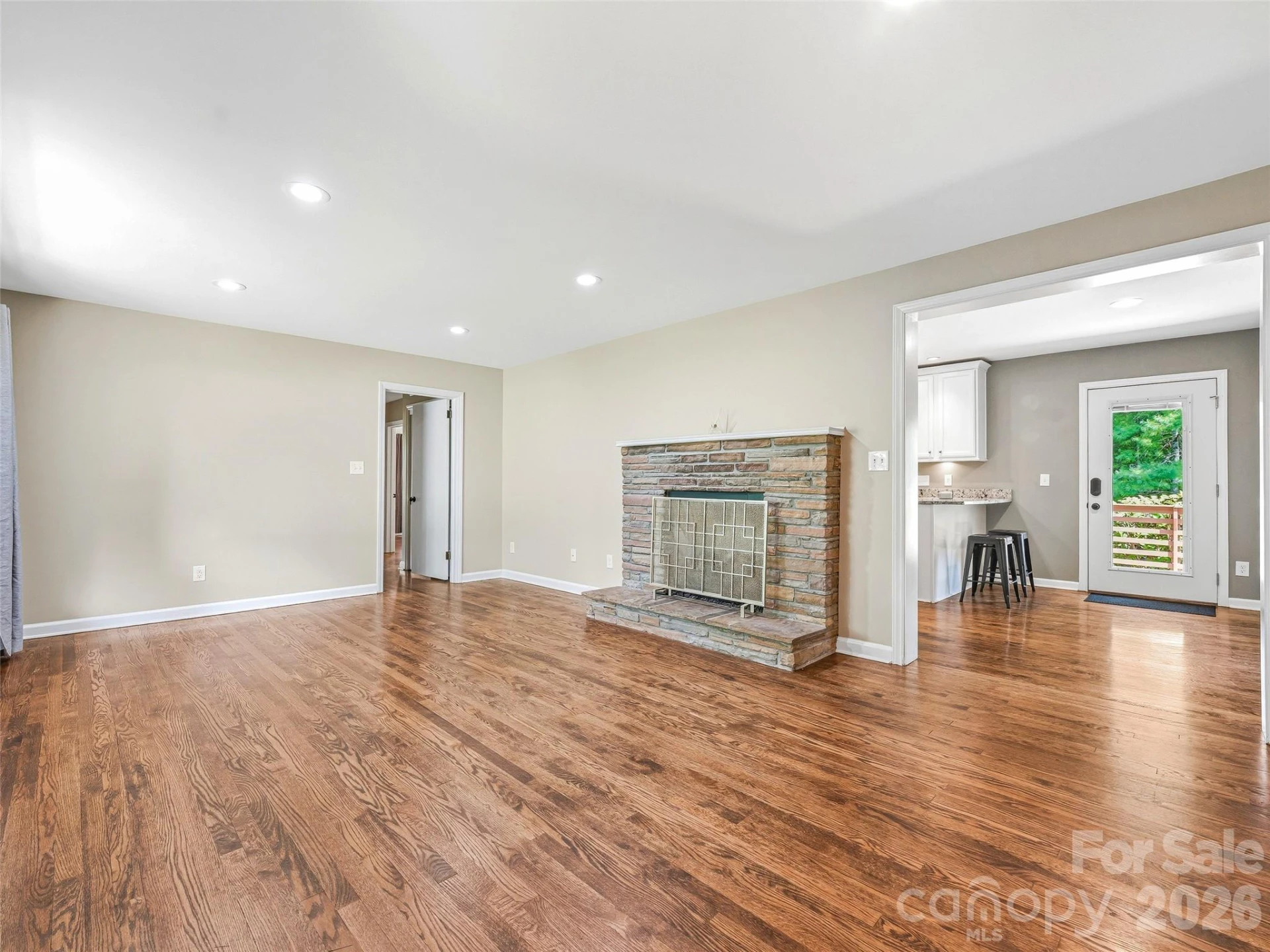 66 Hampden Road - Photo 6