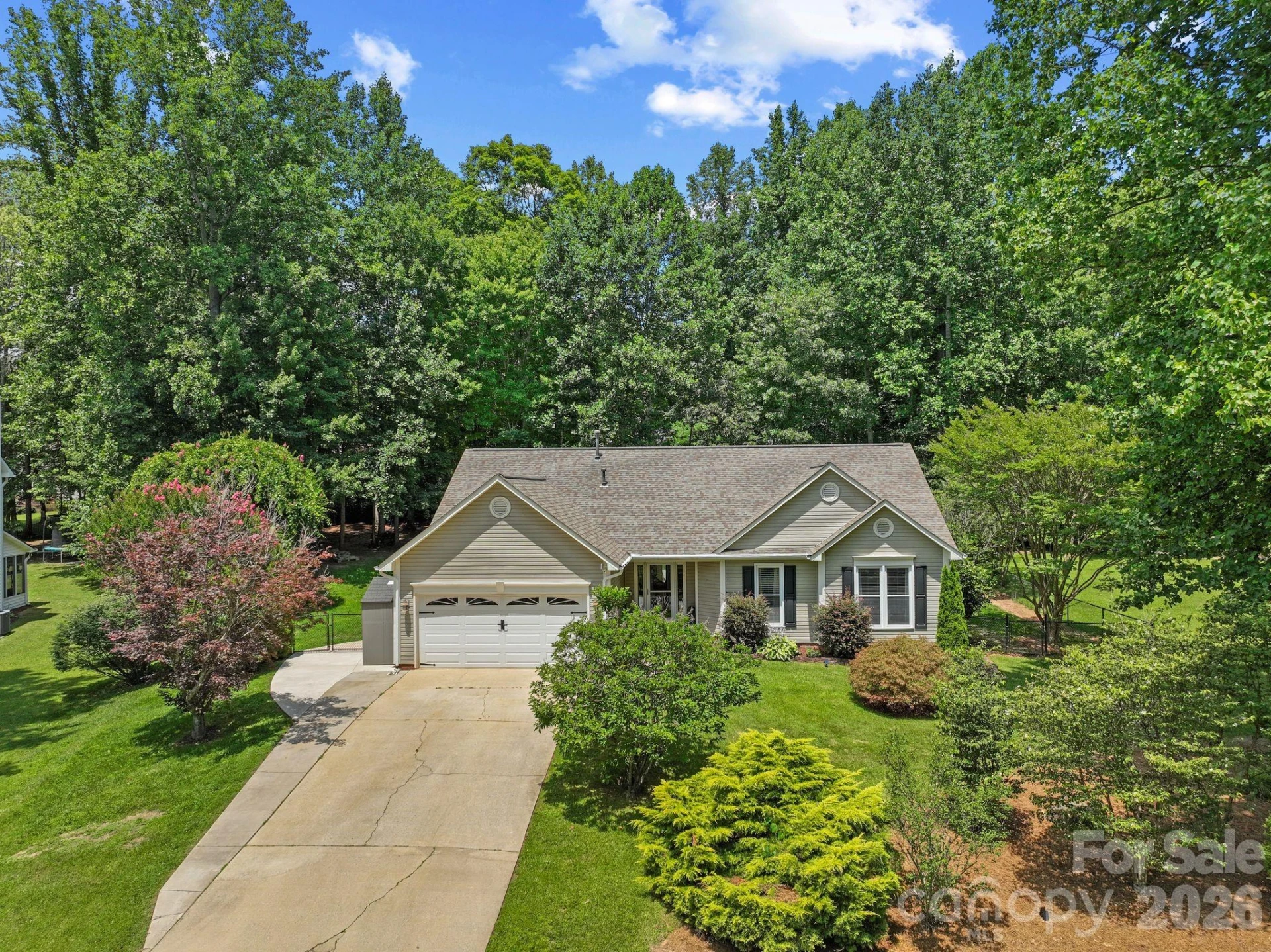 239 Windsor Forest Circle - Photo 2