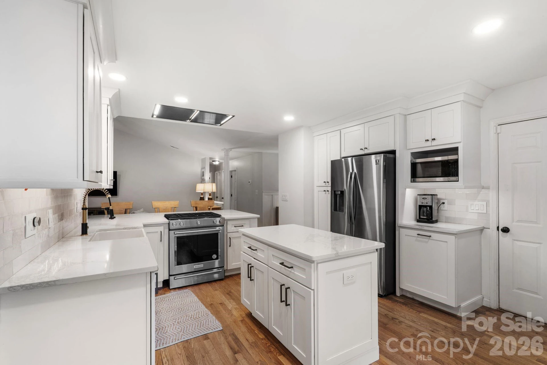 239 Windsor Forest Circle - Photo 9