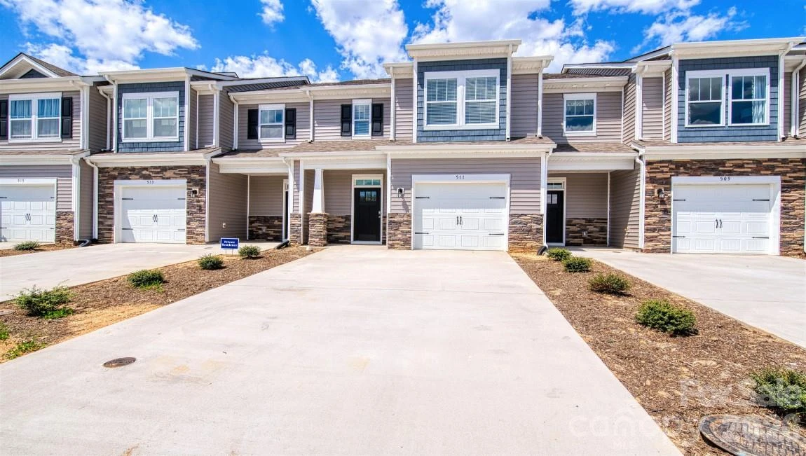 50 Creekview Road