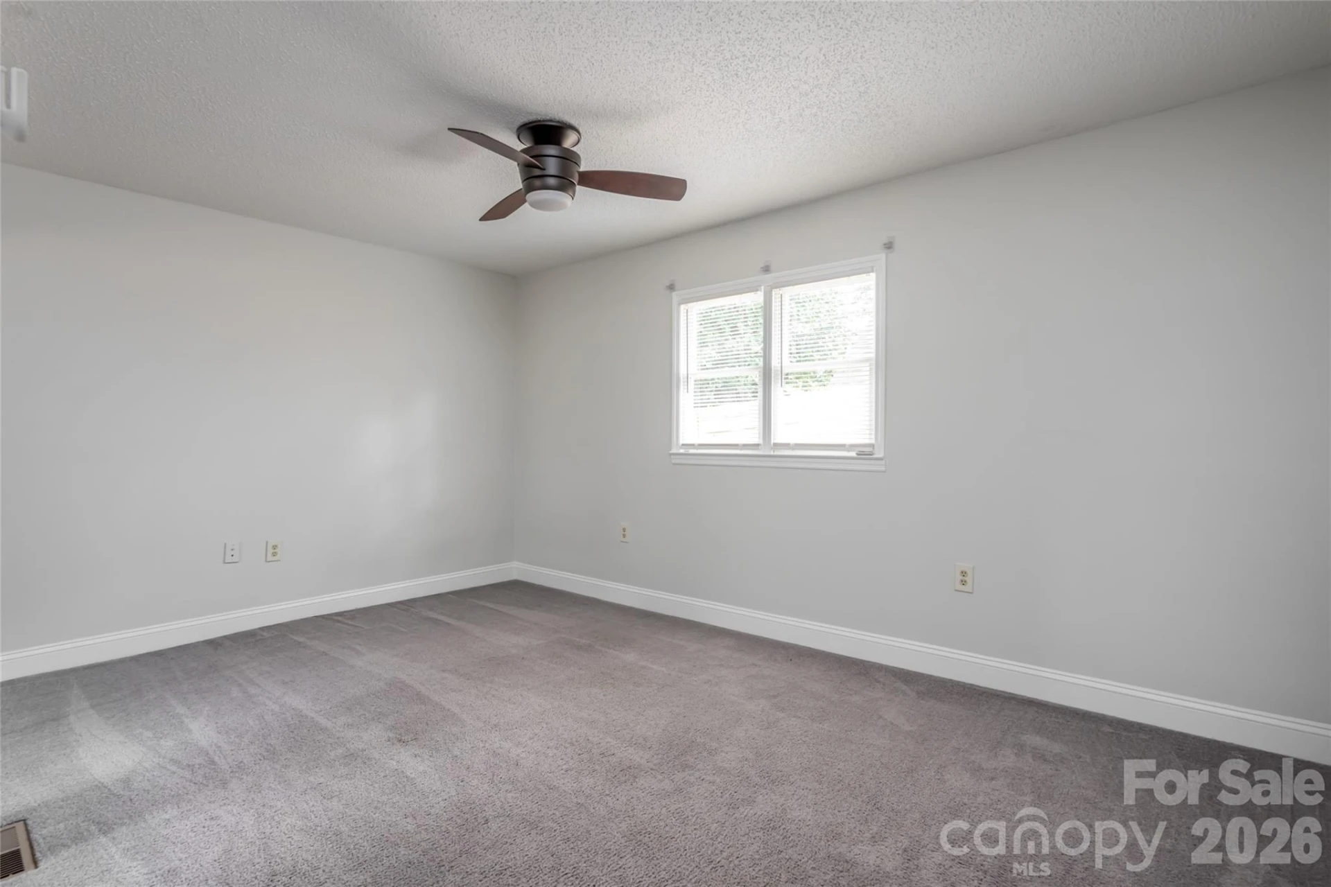30 Bartlett Street - Photo 36