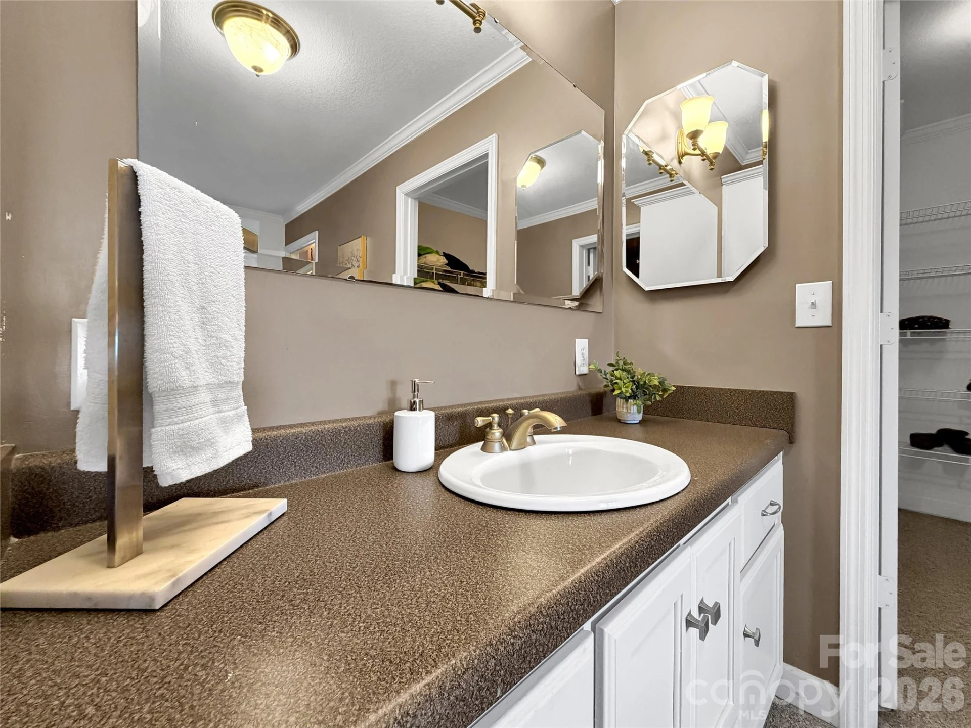 1231 Grandeur Heights - Photo 35