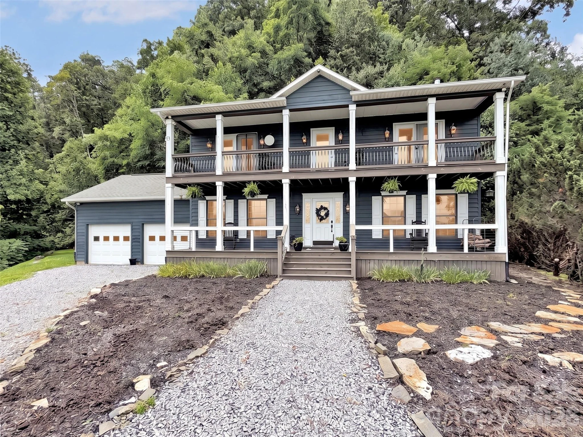 1231 Grandeur Heights - Photo 44