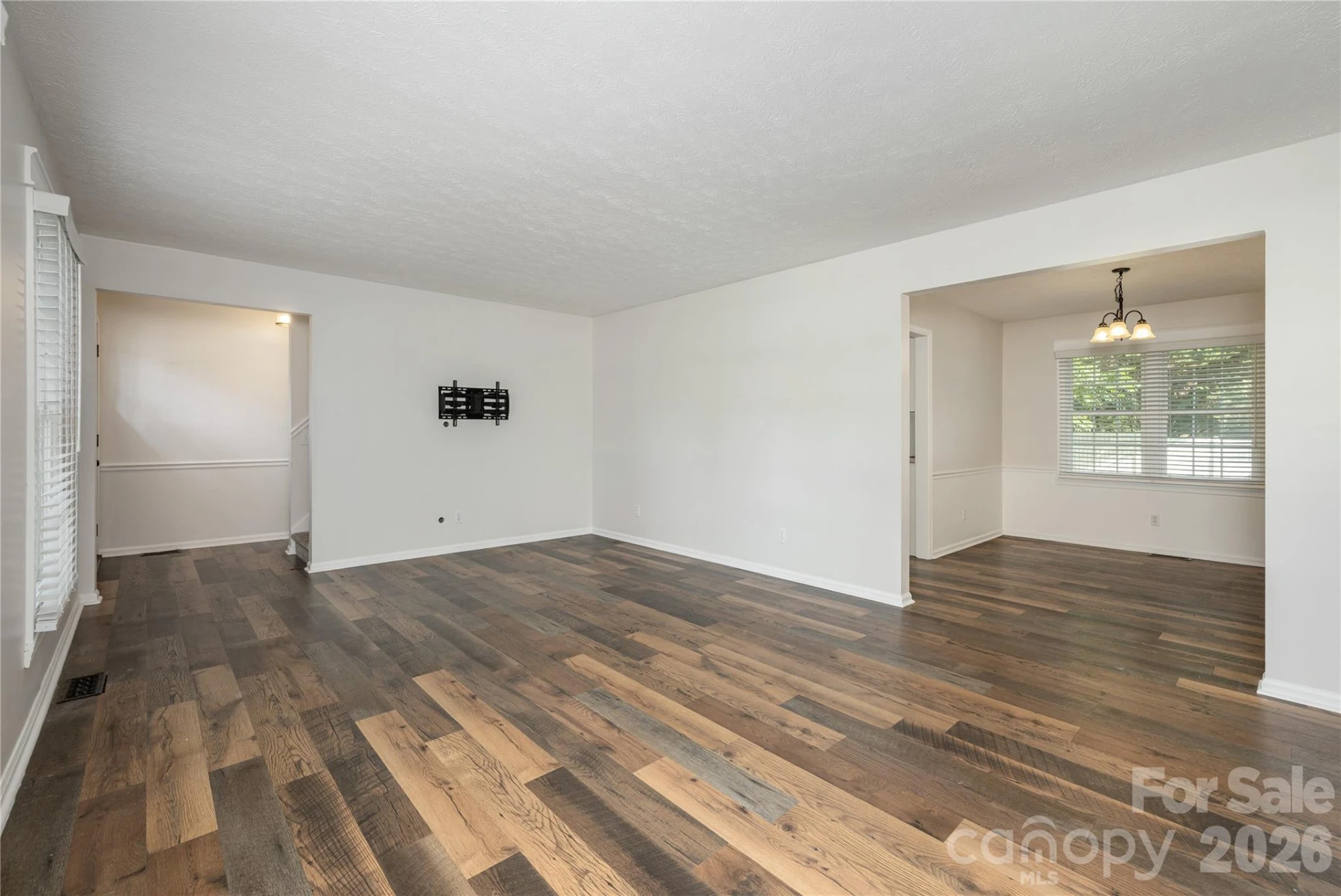 1376 Glenheath Drive - Photo 5