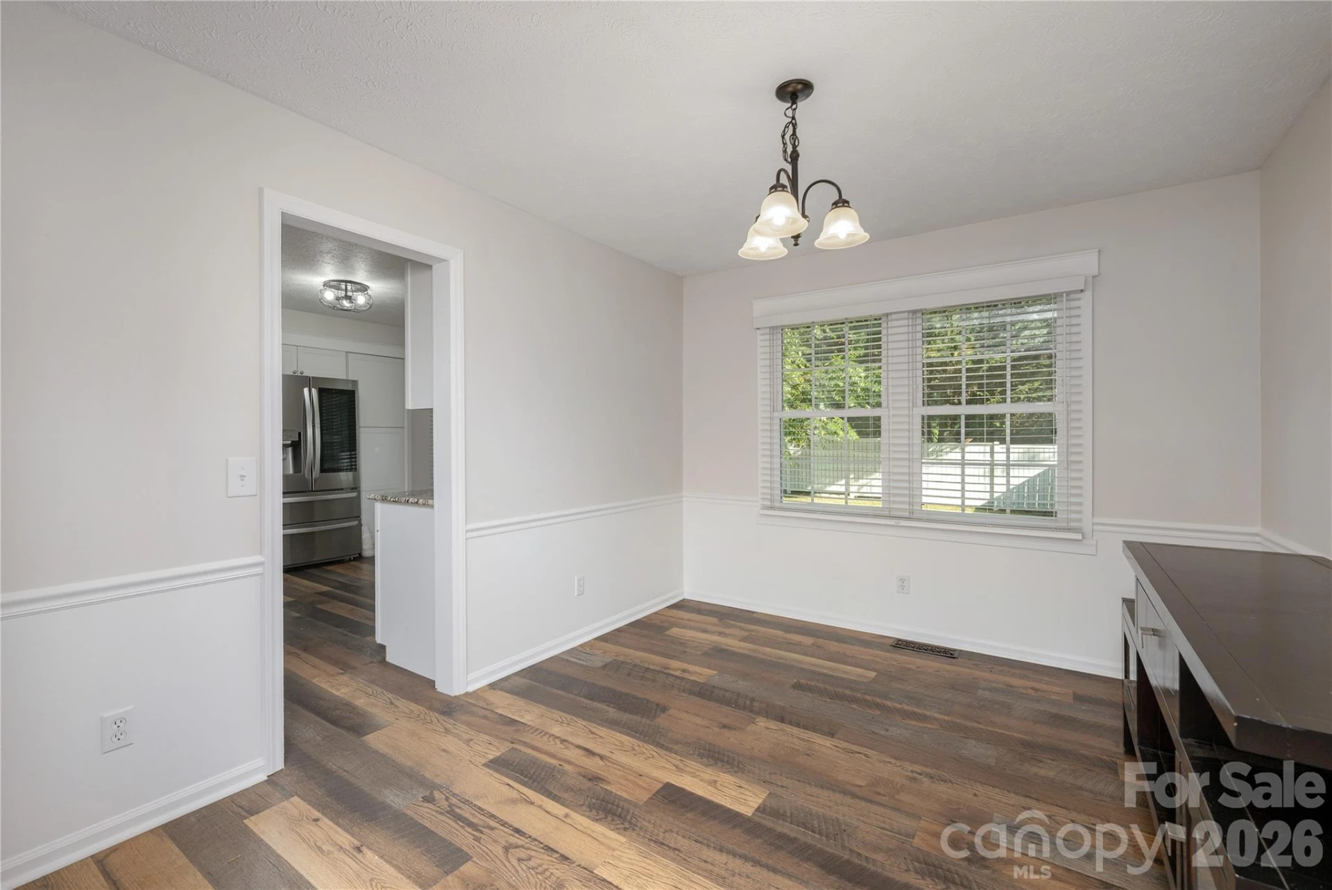 1376 Glenheath Drive - Photo 7