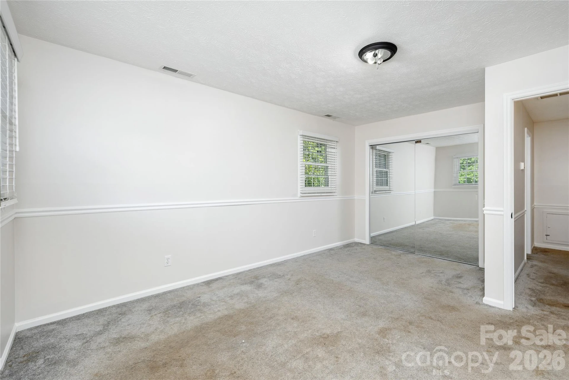 1376 Glenheath Drive - Photo 11