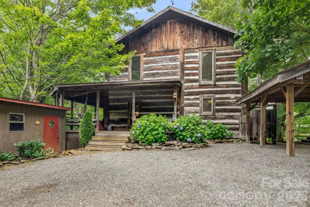 1390 Baltimore Branch Road, Hot Springs, NC, 28743