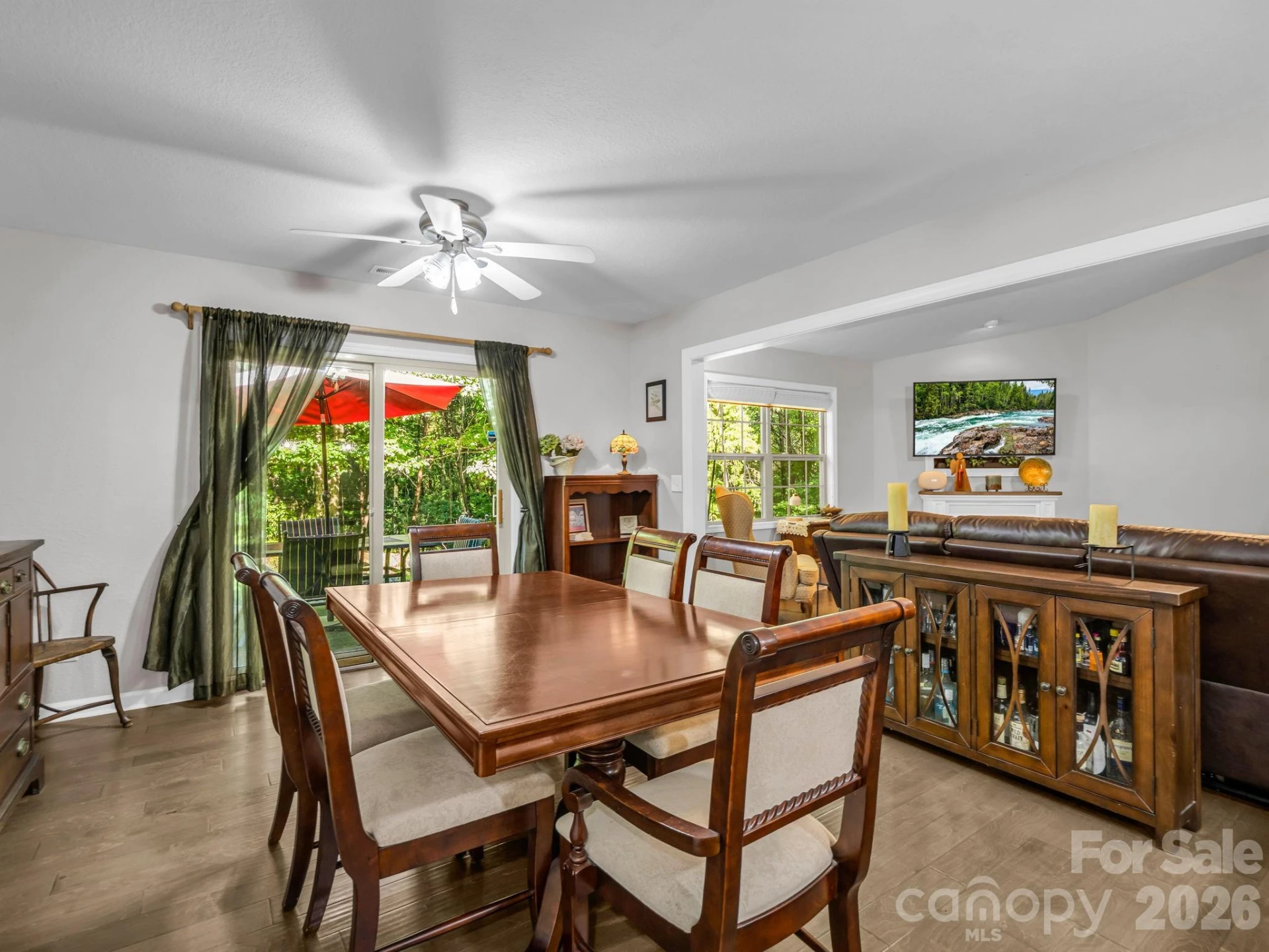 141 Dalton Court - Photo 13