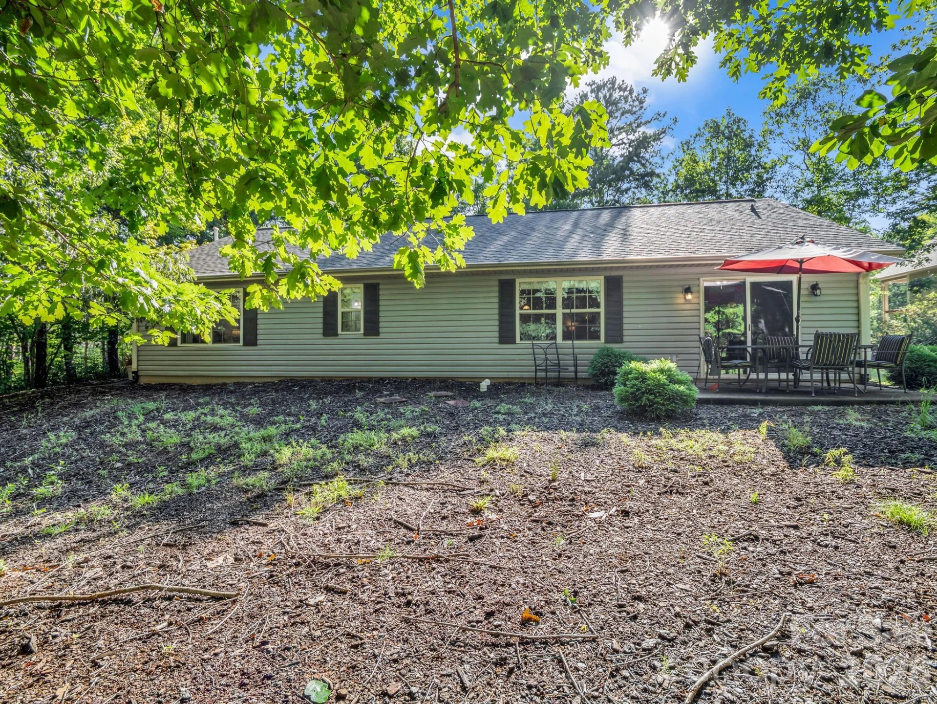 141 Dalton Court - Photo 39