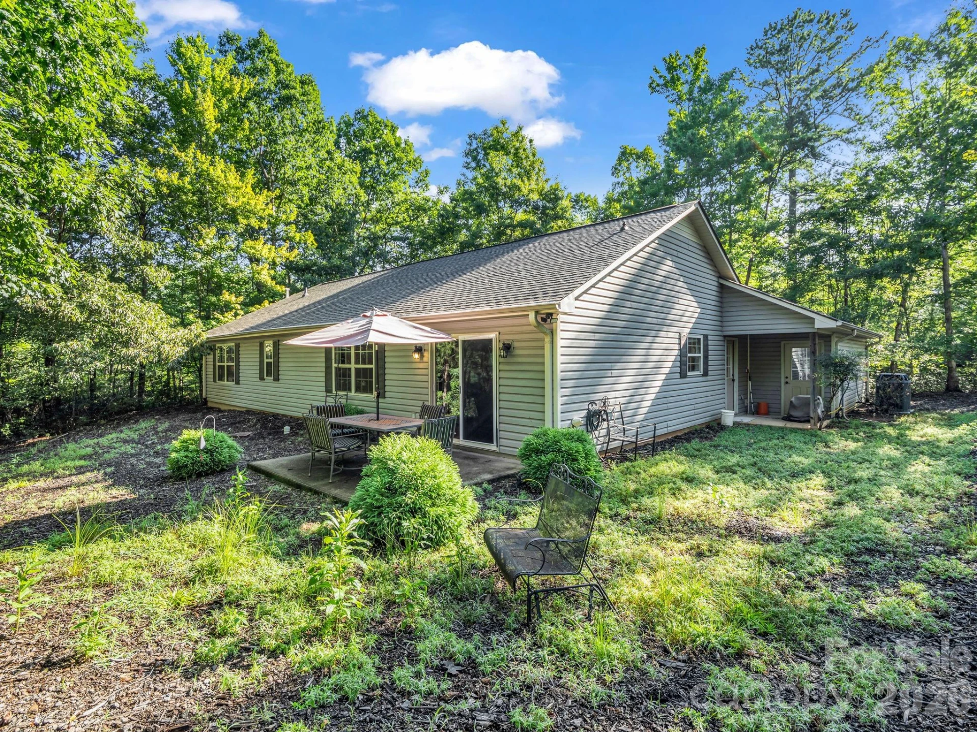 141 Dalton Court - Photo 40