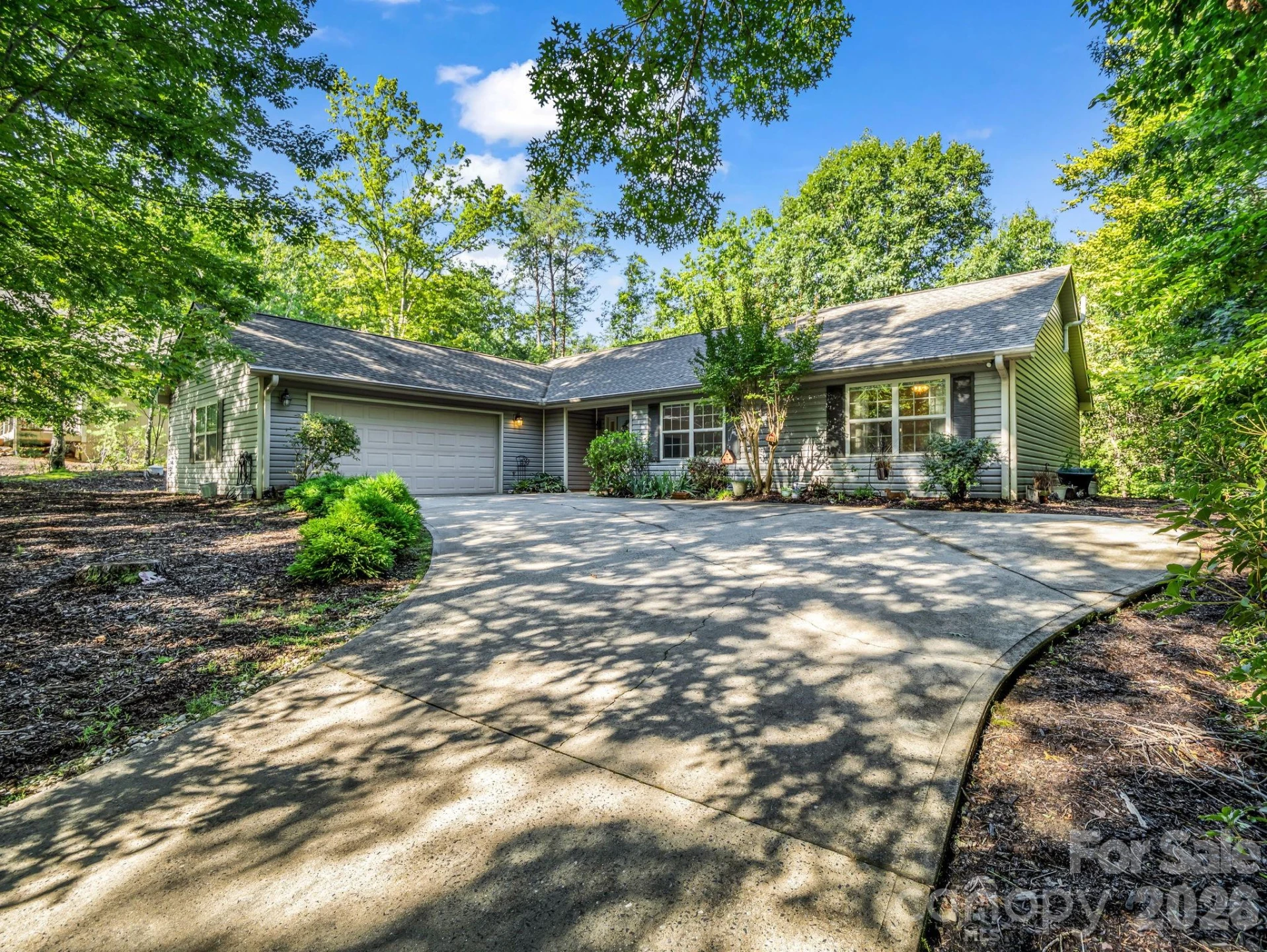 141 Dalton Court - Photo 42